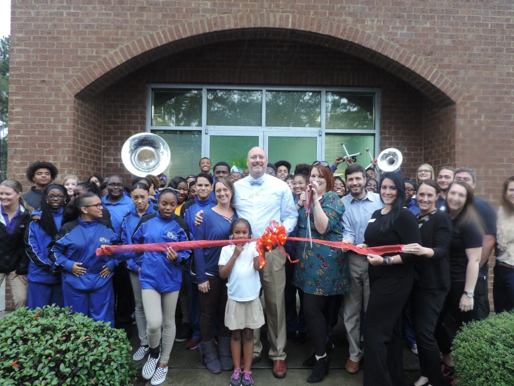 We were excited to celebrate a ribbon cutting yesterday with Cora Physical Therapy in Hinesville GA. Their facility is set to serve the residents of Liberty County in their state of the art clinic! #supportlocal