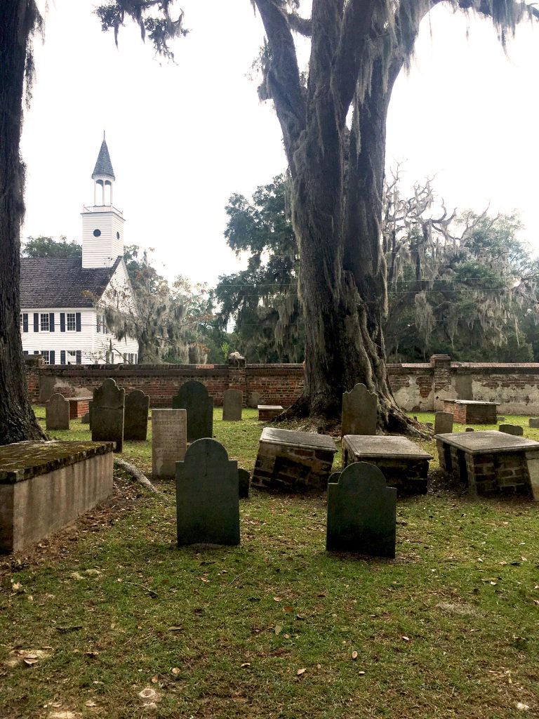 Our Perfectly Spooky Guide to Liberty County for a Hauntingly Good Time this Fall