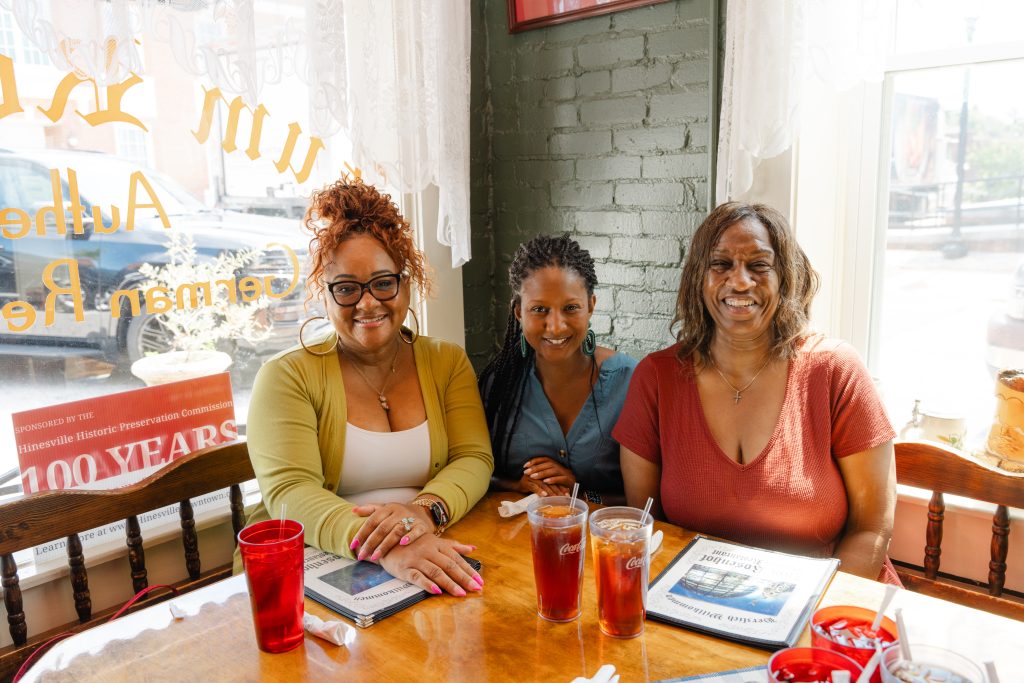 Friends enjoying lunch at Zum Rosenhof