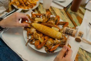 Steam seafood platter