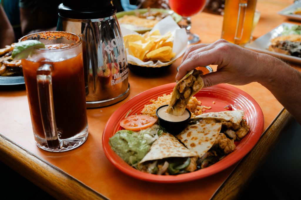 Rodeo plate
